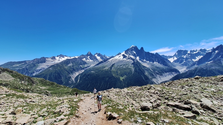 Wandelen in Chamonix met uitzicht op de Mont Blanc